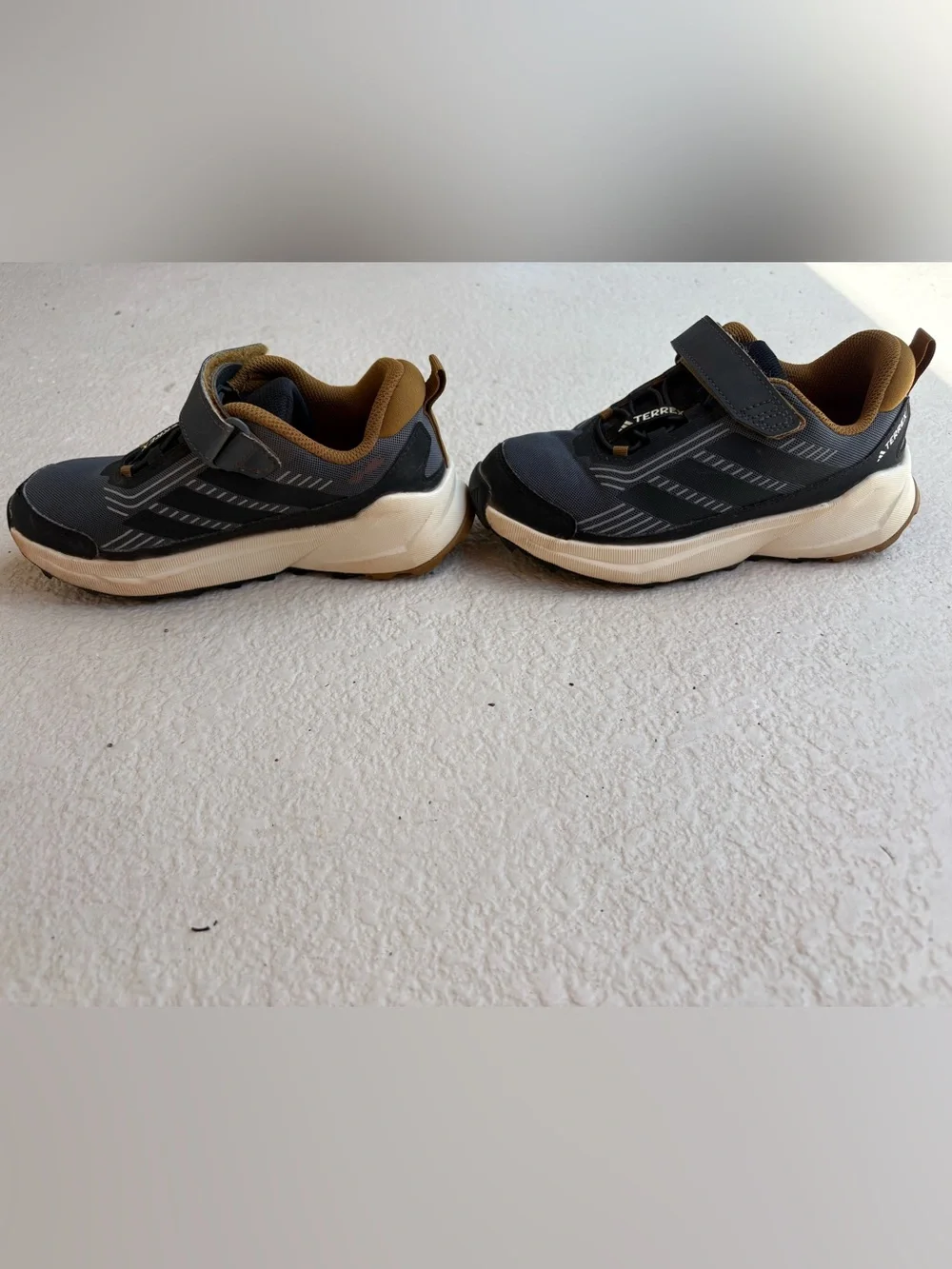adidas Terrex Trailmaker 2 Kids' Hiking Shoes - Black & Brown size 13.5